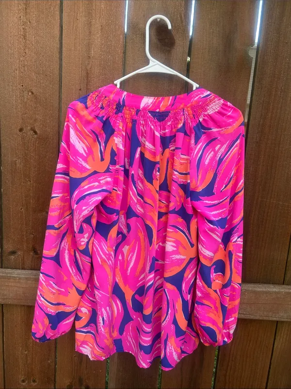 Lilly Pulitzer Elsa Plume Blume Flamingo Silk Long Sleeve Blouse Size Medium - Image 3