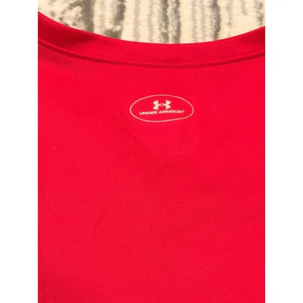 New Under Armour women's medium pink V-neck tank - Image 5