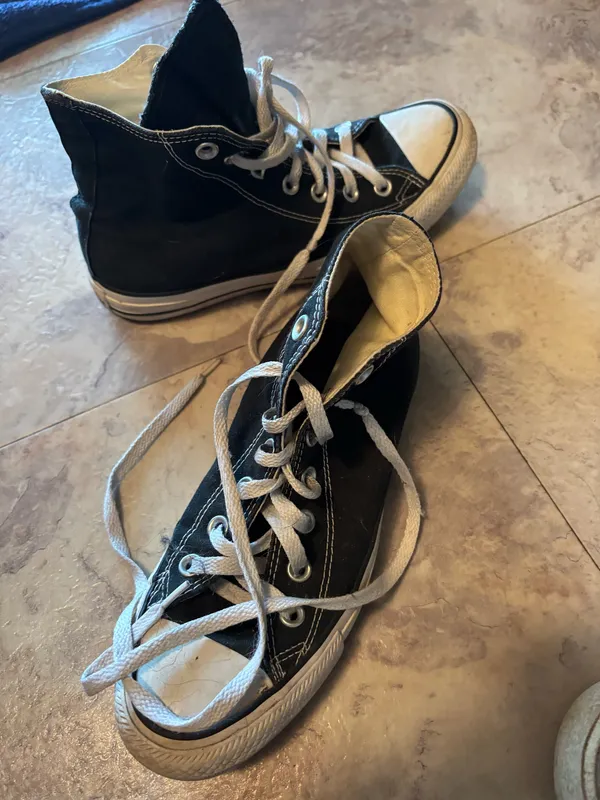 Black Converse High-Top Chuck Taylor - Image 3