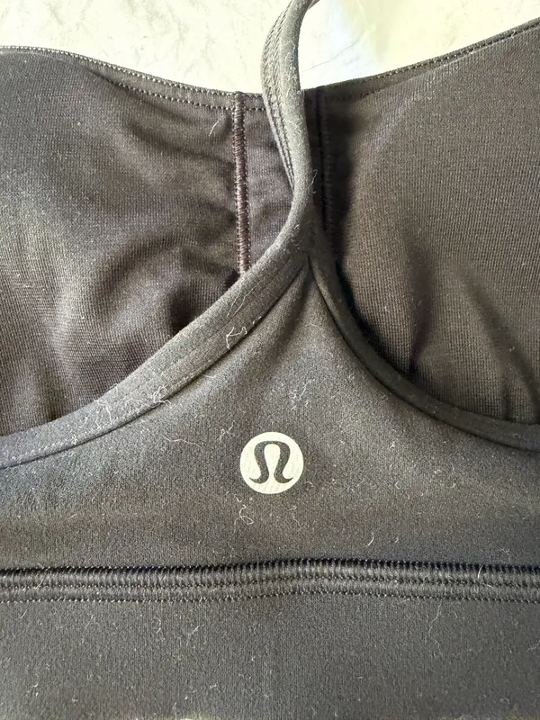 Lululemon Black Flow Y Bra Size 6 - Image 4