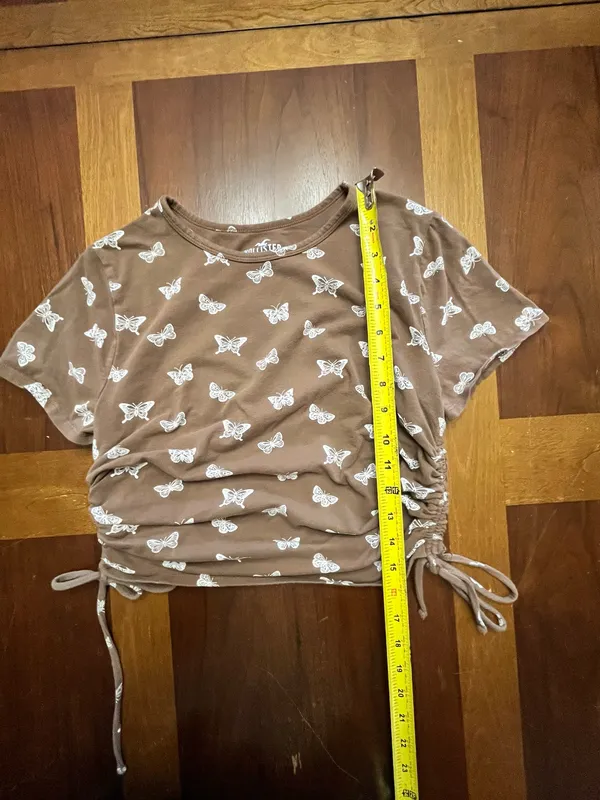 Hollister Butterfly Side Cinch Baby Tee Size Large - Image 5