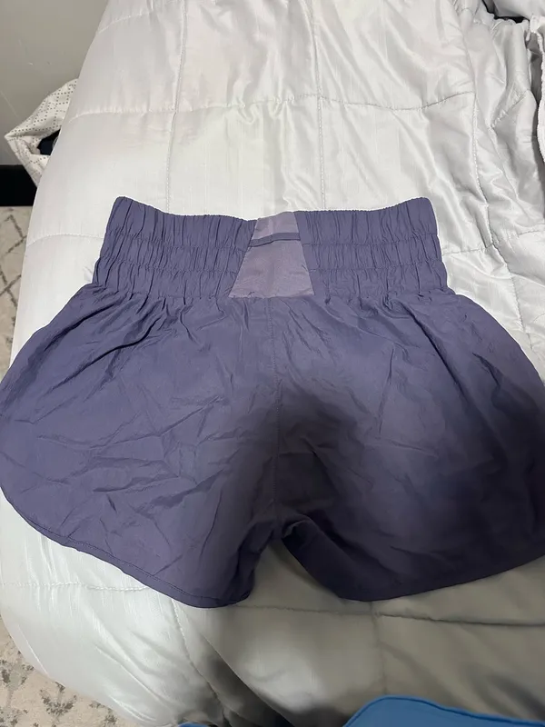 Kimberly Boutique Shorts Purple Size L - Image 2