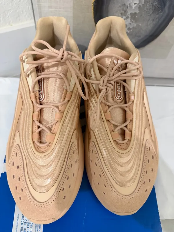 adidas Ozella Sneakers in Peach and Cream - Image 2