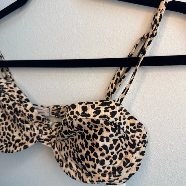 Hollister Bikini Top - Image 2