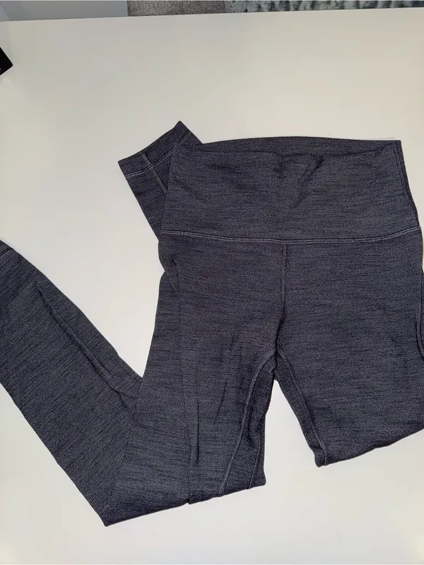 Lululemon Wunder Under Leggings - Image 4