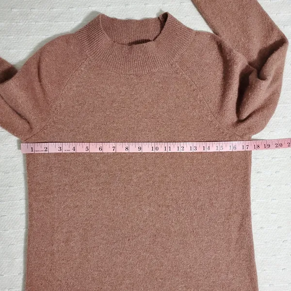 Loft Women's Mockneck Pullover‎ Seeater. Size S - Image 3