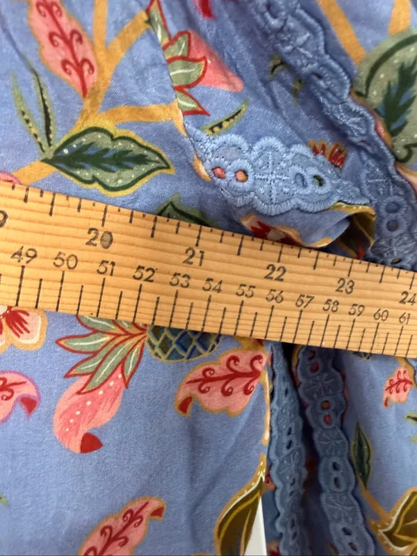 FARM Rio Super Bloom Tapestry Blue Floral Blouse Top Size M - Image 8