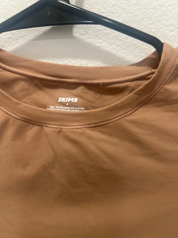 Skims Women’s Short-Sleeve Bodysuit in Brown - Classic Staple Size M - Image 2