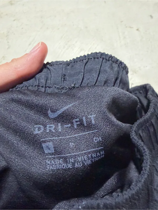 Nike Women's Black Running Shorts small - Image 5