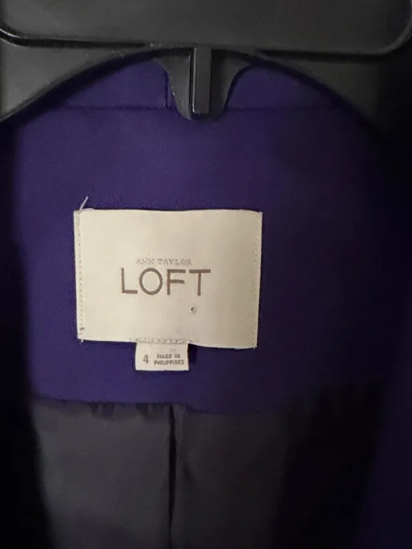 LOFT Deep Purple Single-Button Blazer size 4 - Image 2
