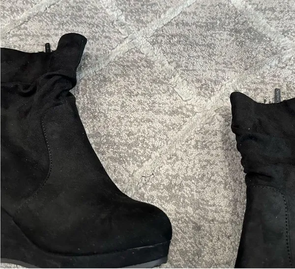 Jenny Fairy Black Suede Boots EU 37 - Image 4