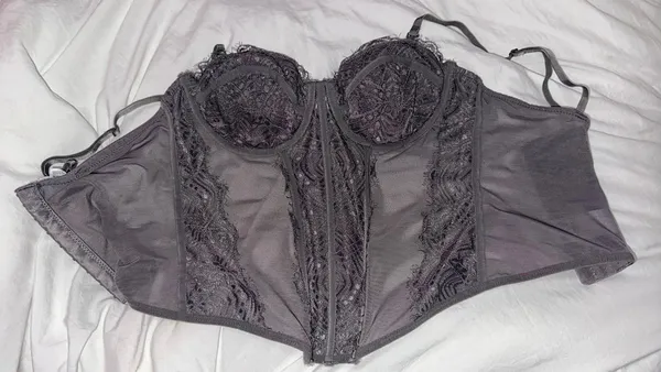 Top - Image 3