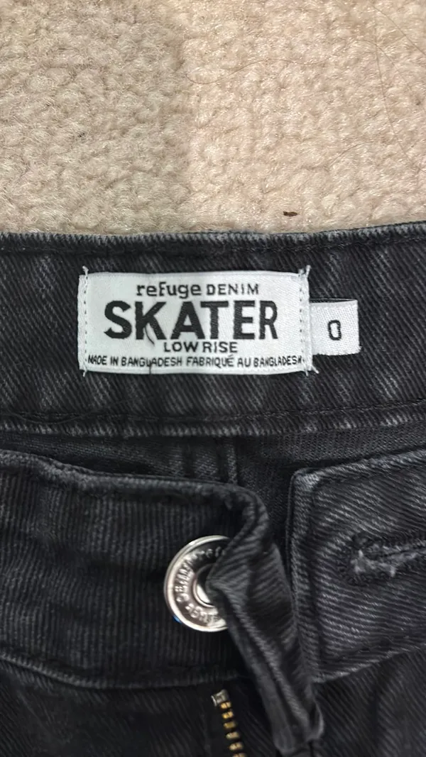 Low rise black jeans Size 0 - Image 5