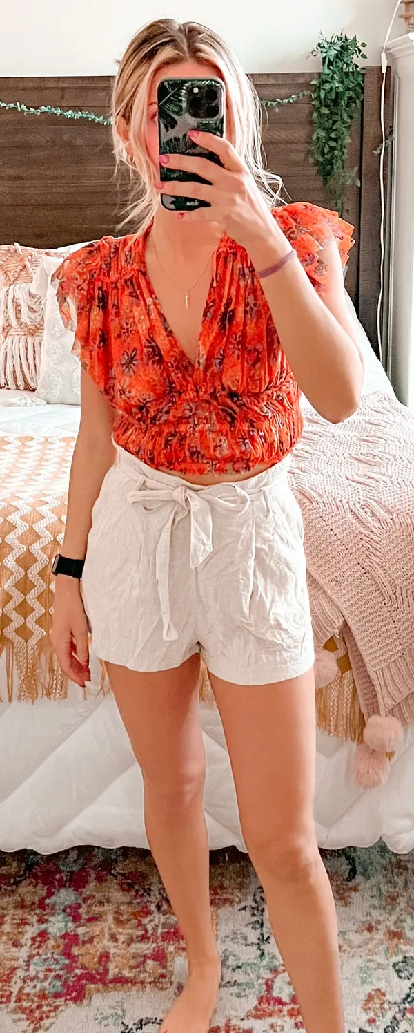Divided Beige Linen Paper Bag Shorts - Image 2