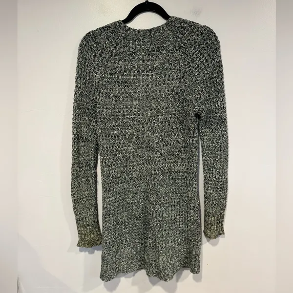 Black and white peppered American eagle‎ cardigan - Image 4
