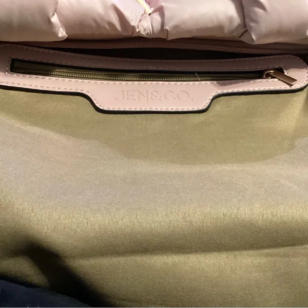 Pink puffer bag Jen & Co - Image 13