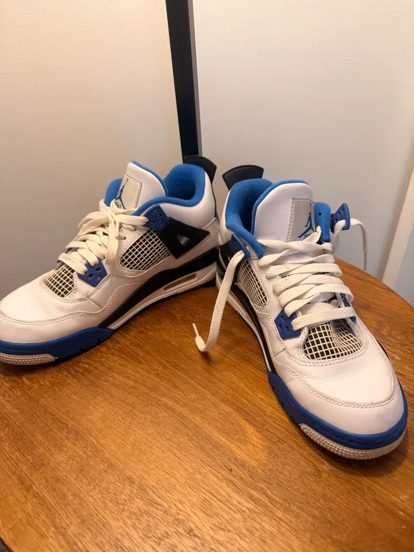 Air Jordan Retro 4 - Image 8
