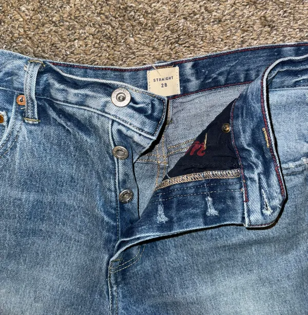 Ripped Jeans Size 28 - Image 2