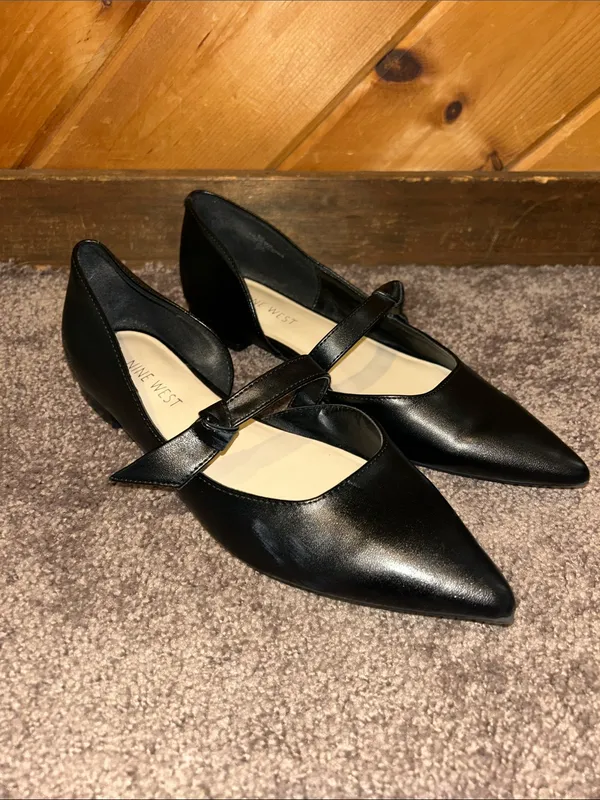 Nine West Lamond Black Mary Jane Pointed Toe Flat - Image 4