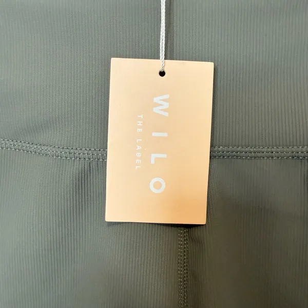 Wilo The Label 6” Racer Bike Shorts Olive and Lime Size XS Luxury Workout Gym - Image 2