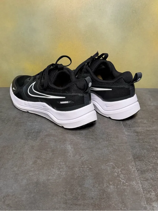 Nike Cosmic HM4402-003 Black/White Women's Sneakers Size 7.5-8 - Image 12