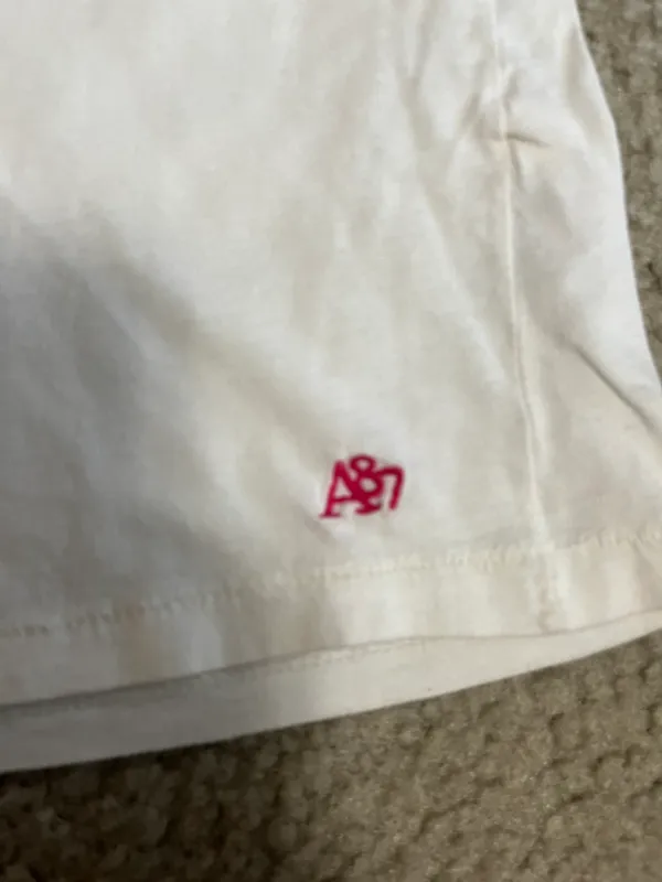 Aeropostale V Neck Shirt - Image 3