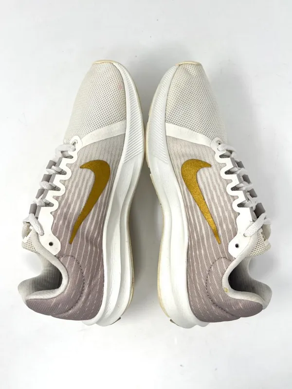 Nike Downshifter 8 Running Shoes Beige Taupe Metallic Gold Mesh Size 7.5 - Image 4