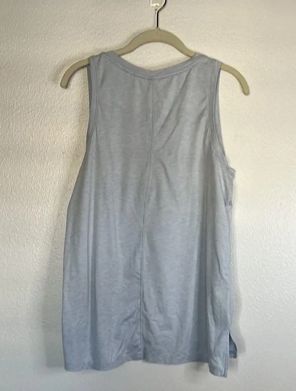 New York Laundry EUC Light Blue Workout Tank Top sz L - Image 4