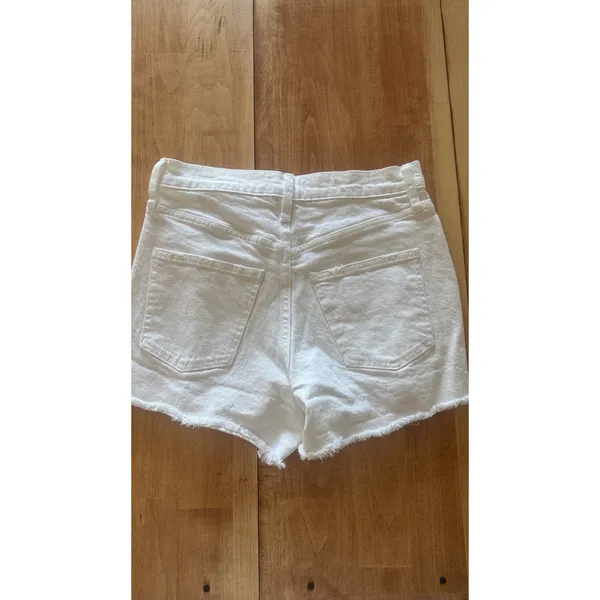 Universal Threads White Highest Rise Shortie Denim Shorts Distressed Size 6R - Image 4