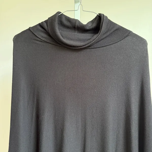 Free People We The Free Relaxed Witchy Slouchy Lagenlook Cowl Neck Top XS Black - Image 3