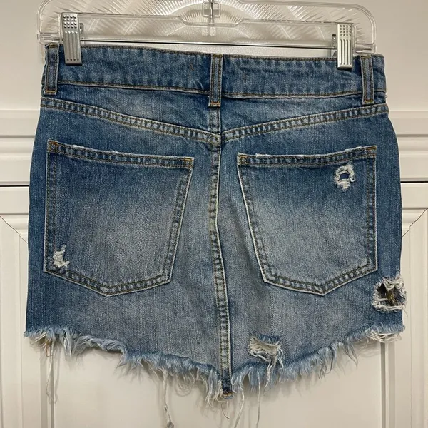 Free People Wild Rose Embroidered Denim Mini Skirt Sz 24 Blue Distressed - Image 5