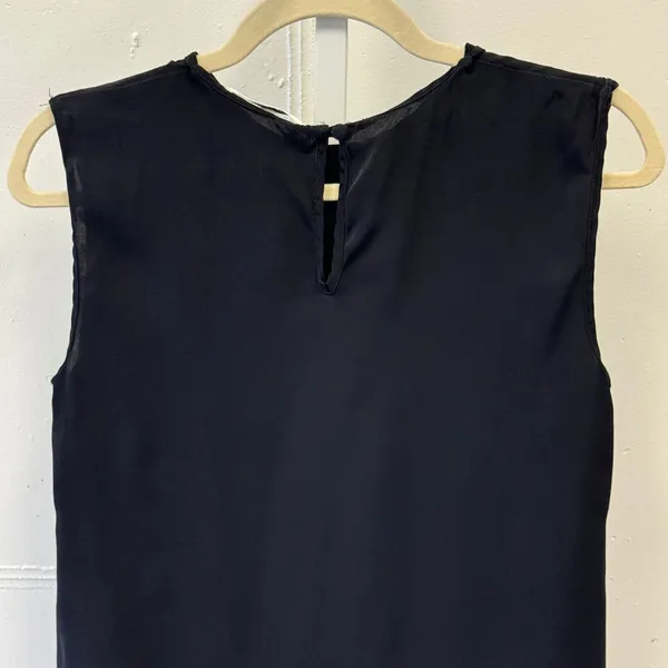 Milly Black Silk Blend Sleeveless Blouse Keyhole Back Top Size 4 Made‎ in USA - Image 4