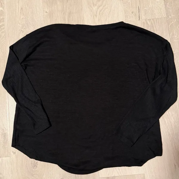 Black Gap Sweater Knit - Image 3