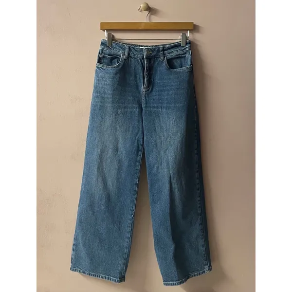 Zara Medium Wash Blue Straight Wide Leg Jeans Size 4 - Image 8