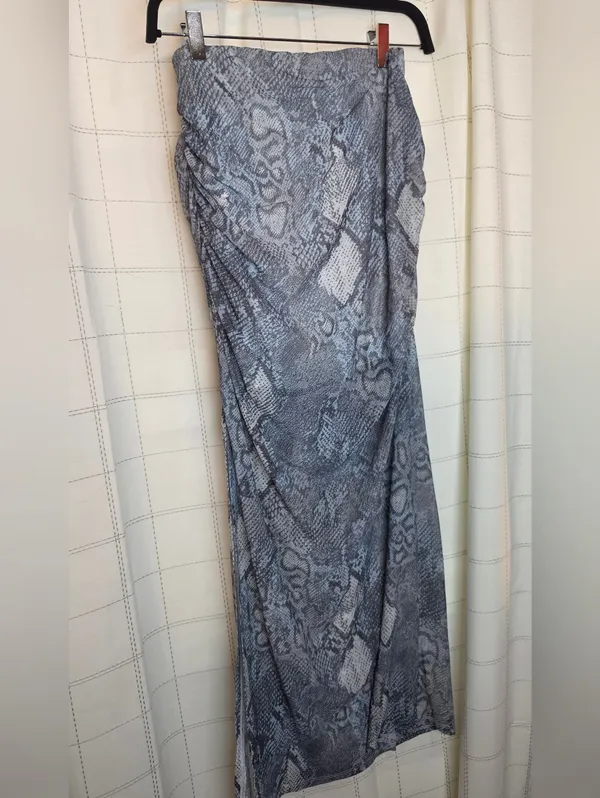Anthropologie Aleda Mesh Ruched Maxi Skirt by Maeve - Image 3