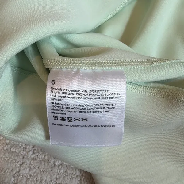 Lululemon light green crewneck  - Image 5