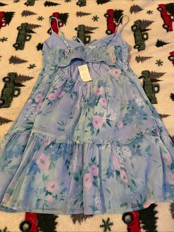 Hollister Light Blue Floral Spaghetti Strap Tiered Dress - Image 7