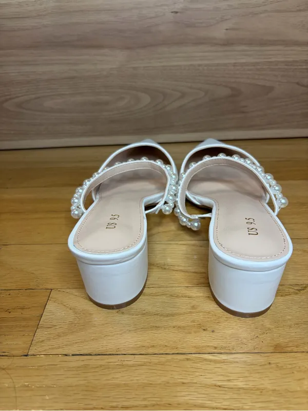 Perphy Pointed Toe Pearl Strap Slip On Heel Pumps - Image 4