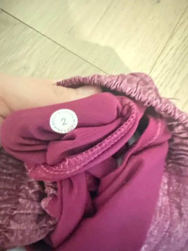 Lululemon Shorts Hot Hot - Image 2