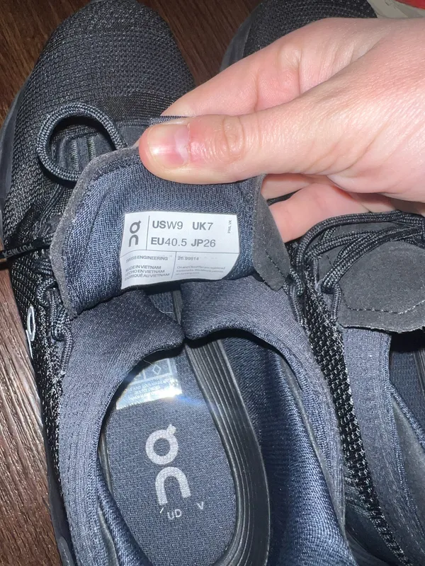 On Cloud Women’s Sneakers - Image 8