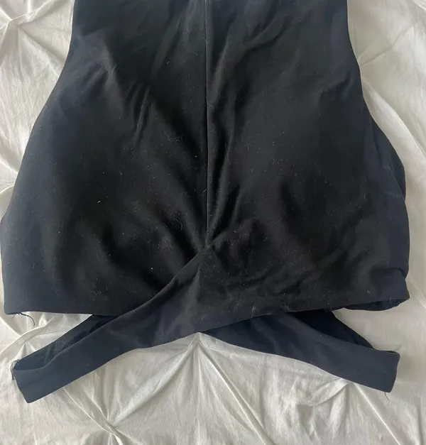 Athleta black workout tank - Image 2