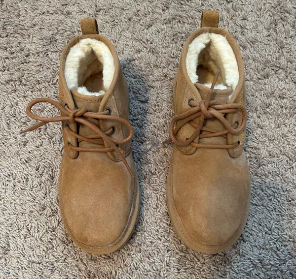 ‼️UGG Neumel Boots‼️ - Image 4