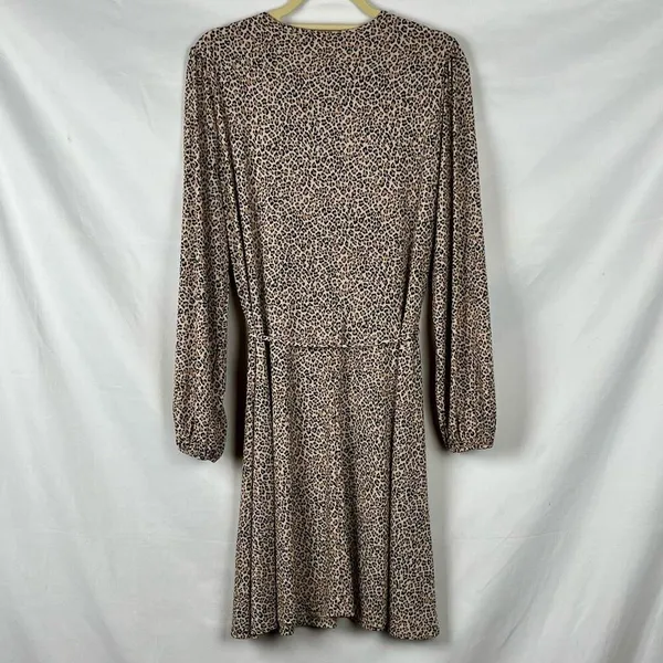 Banana Republic Animal Print Belted Fit and Flare Long Sleeve Dress XL - Image 2