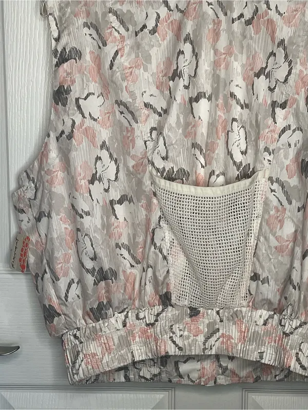 Free People Movement Off The Grid Sz L Utility Vest Ivory Floral Hooded NWT - Image 13