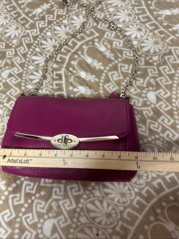 Coach Madison Pebble Leather Crossbody in Raspberry with Gold-Tone Hardware - Image 5