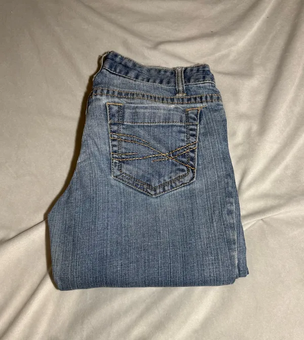 Aeropostale Jeans - Image 2