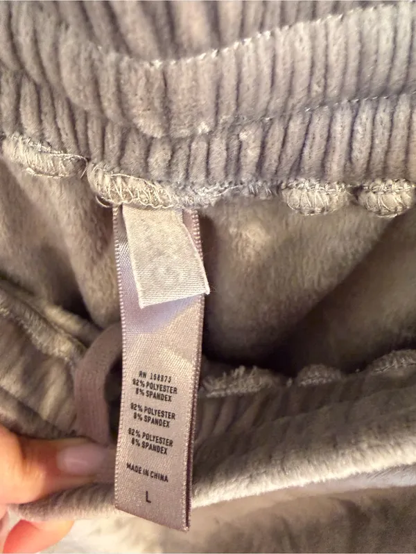 SKIMS Grey Velour Jogger Lounger Pants Large - Image 5