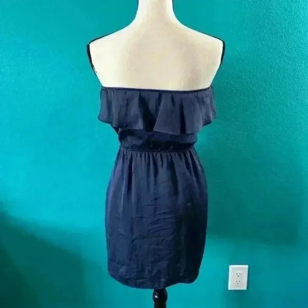 Lush Vintage dark blue satin looking strapless dress in size xs - Image 4