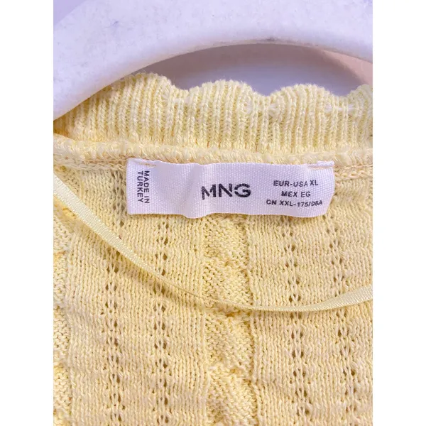 MANGO Flowers Knit Cardigan in yellow with tiny embroidered pink flowers sz. XL - Image 4