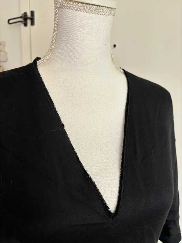 Massimo Dutti Black Midi Dress with Gold Neck Detail Size M - Image 13